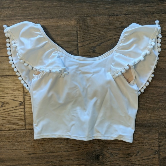 Kortni Jeane Other - Kortni Jeane Flounce Top